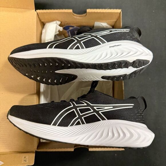 Asics Gel Excite 10 Black White Running Shoes Sneakers 5.5 Wide - Picture 4 of 7